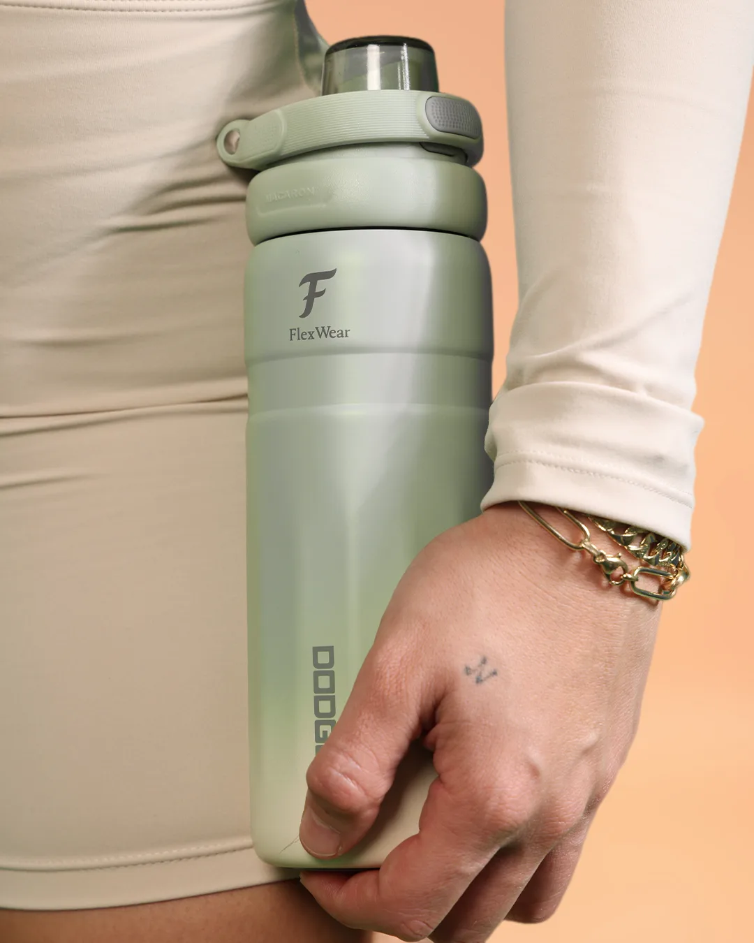FlexWear Sports Bottle — صورة 3