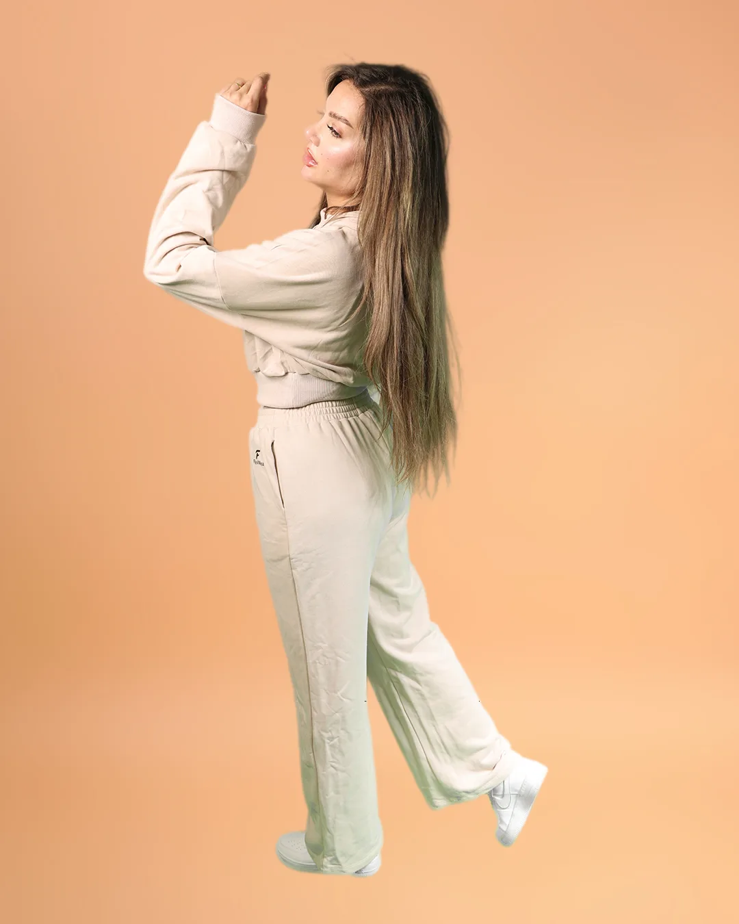 סט Motion Modest Hoodie — תמונה 4