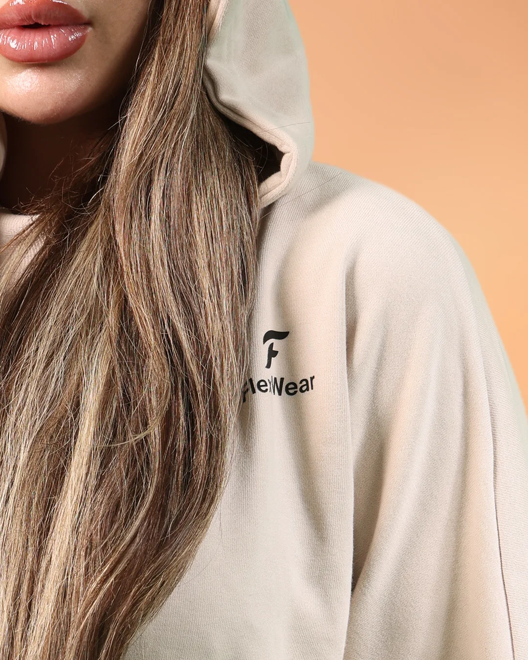 סט Motion Modest Hoodie — תמונה 7