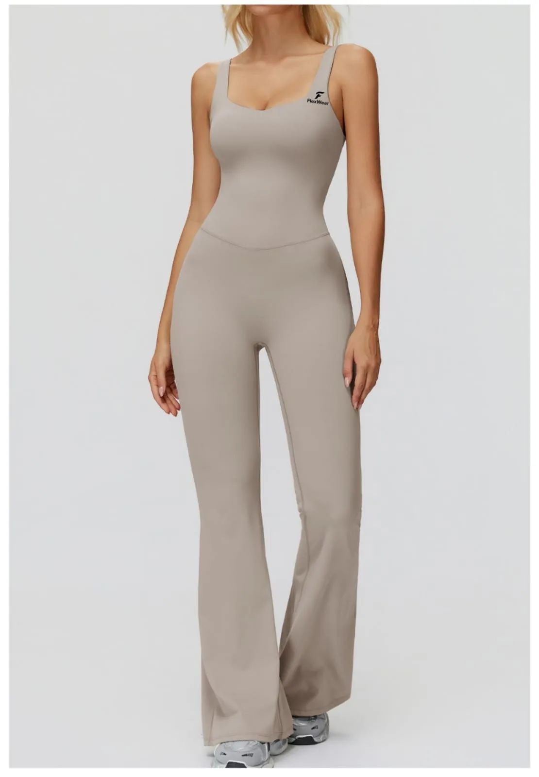 SculptFit Flare Jumpsuit — صورة 13
