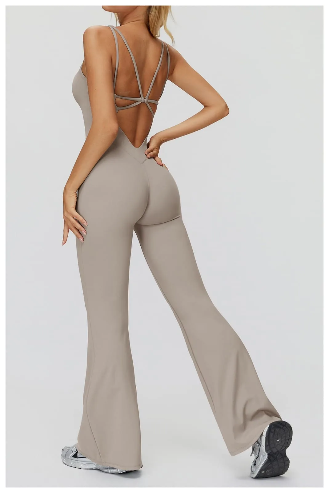 SculptFit Flare Jumpsuit — صورة 5